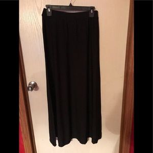 Long black 95% polyester 5% spandex